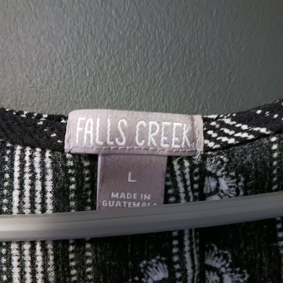 FALLS CREEK WOMENS TOP - Picture 2 of 3